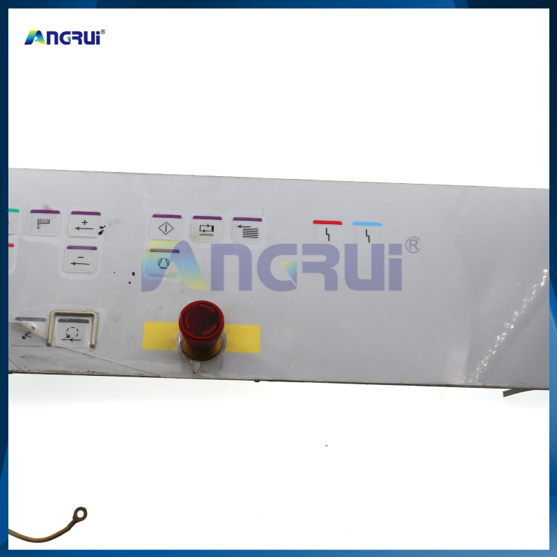 ANGRUI is suitable for various models of Heidelberg offset printing machines, with original second-hand disassembly panels and circuit boards available for stock supply