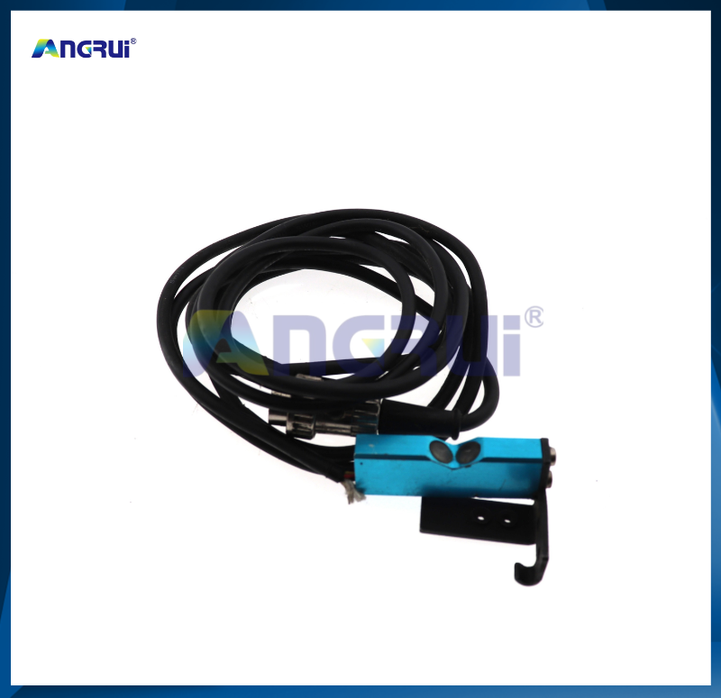 ANGRUI is suitable for Heidelberg 102 printing machine original disassembly pull gauge electric eye 91.165.1521 Heidelberg printing machine accessories