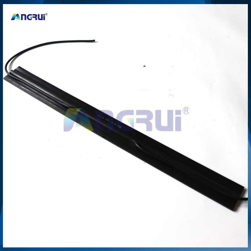 ANGRUI is suitable for cleaning the original airbag rubber strip of KBA 75 offset printing machine