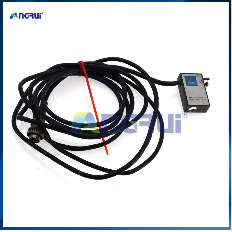 ANGRUI is suitable for Heidelberg SM102/MO offset printing machine, original disassembly, second-hand old model, combined piezoelectric eye 93.110.1321