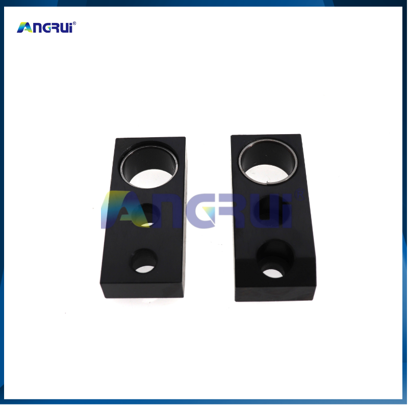 ANGRUI is suitable for Heidelberg 102 offset printing machine rubber blanket worm support 66.006.028F/04